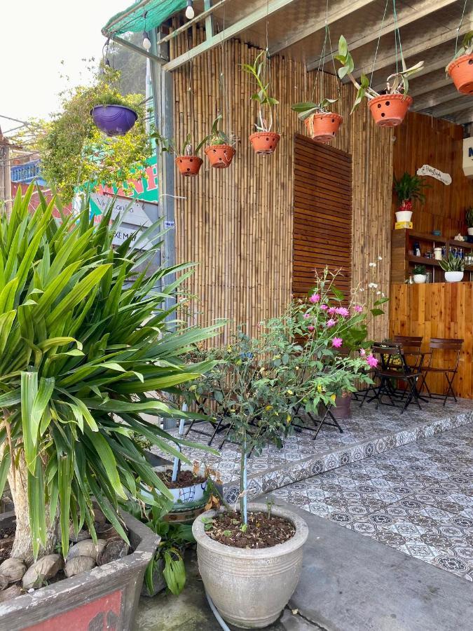 Huong Quynh Homestay ハイフォン エクステリア 写真